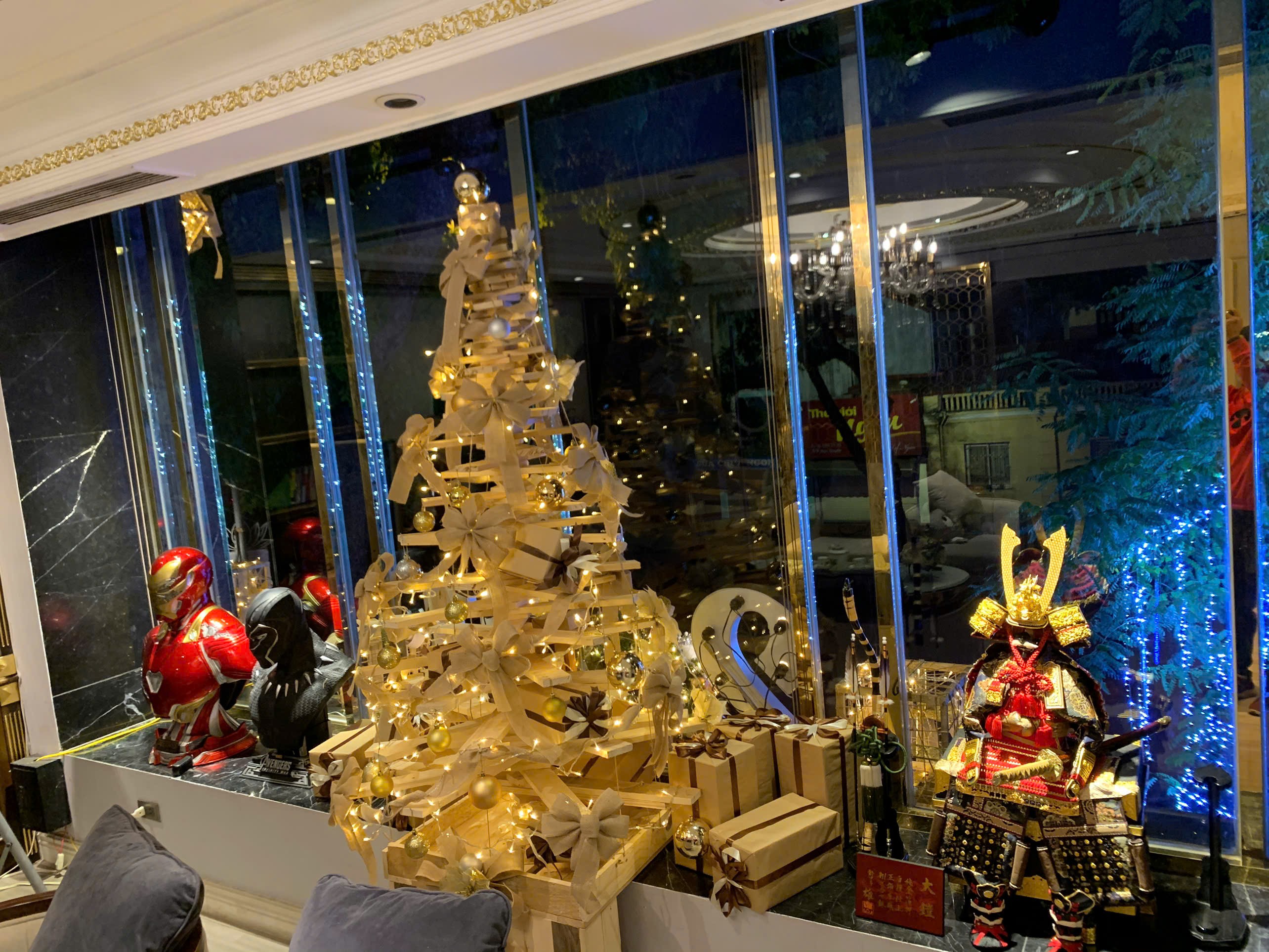 Trang Trí Noel 2027 ở Hoàng Quốc Việt, Cầu Giấy – 0911691080